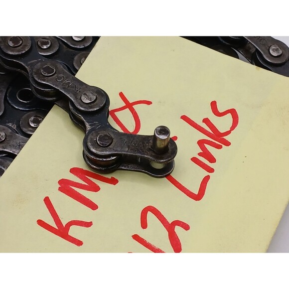 Lot Of 5 Vintage KMC Bike Chains /Chain Links Some Master Links Included Lot #1 - Picture 4 of 15